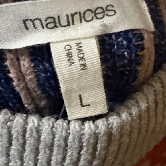 Maurices Multicolor Patterned Crew Neck Sweater - Picture 8 of 9